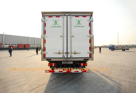 Howo4x2 Lichte Plicht Gekoelde Vrachtwagen 5 ton van 60000kg 7 TON