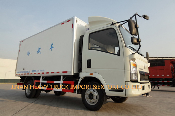 Howo4x2 Lichte Plicht Gekoelde Vrachtwagen 5 ton van 60000kg 7 TON