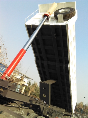 Sinotruk Drie Axle Front 50 ton Op zwaar werk berekende Semi Aanhangwagens voor Zandvervoer