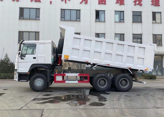 Sinotruk HOWO 40 de Vrachtwagen van de Ton6x4 Stortplaats Tipper Dumper 20 de Kubieke Vrachtwagen van de Meterstortplaats