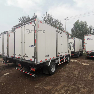 HOWO 290 pk Euro2 4x2 15 ton Koelkast Vrieskas Koeltruck Klein vrachtwagen