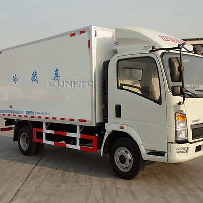 Mini 4x2 6 wielen 10ton HOWO licht koelbox vrachtwagen met vervoer koelkast