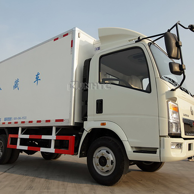 Mini 4x2 6 wielen 10ton HOWO licht koelbox vrachtwagen met vervoer koelkast