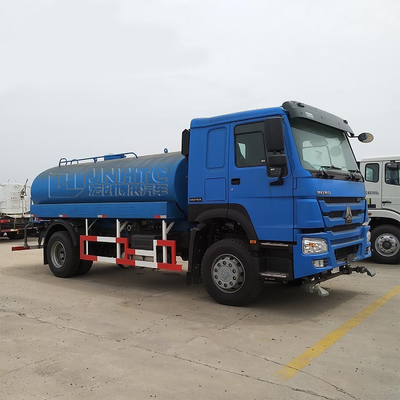 HOWO Euro2 4 4x2 6 wielen 12000 liter 12 kubieke meter water tank sprinkler truck
