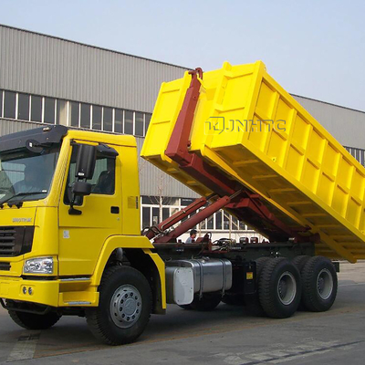 Van het de Haakwapen van SINOTRUK HOWO 6x4 het Broodjesvuilnisauto voor het Afval van het Afvalvuilnis