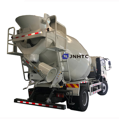 Vrachtwagen 4x2 4 van de Sinotrukhowo de Lichte Concrete Mixer Kubieke Meters