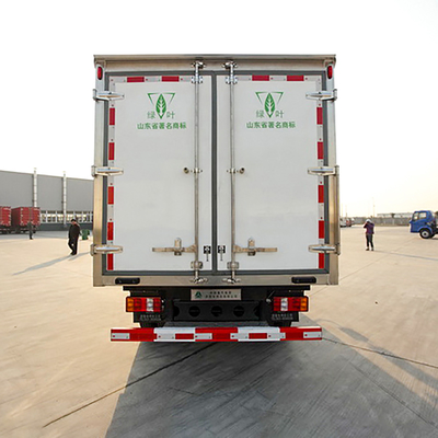 Howo 6 Wheeler Light Refrigerated Box Truck 3T 5 Ton