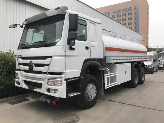 De Tankervrachtwagen 400L 20cbm 371HP van de Sinotruklhd Stookolie