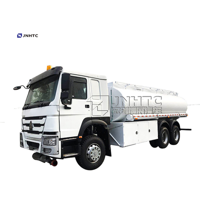 De Tankeraanhangwagen Euro2 Euro3 25000L 6x4 van de Sinotrukhowo 371hp Stookolie