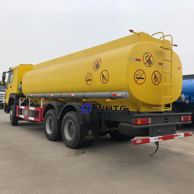 De Tankeraanhangwagen Euro2 Euro3 25000L 6x4 van de Sinotrukhowo 371hp Stookolie