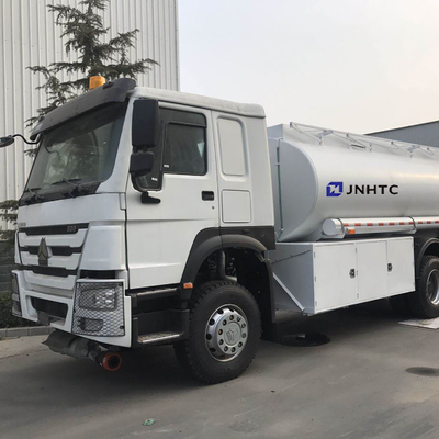 De Tankeraanhangwagen Euro2 Euro3 25000L 6x4 van de Sinotrukhowo 371hp Stookolie