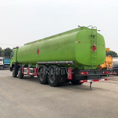 Van de Plichts Commerciële Vrachtwagens 8x4 38000L van HOWO Euro2 Euro4 de Lichte Vrachtwagen van de de Stookolietanker