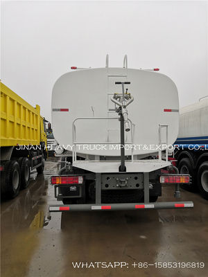 Sinotruk Howo 25cbm 25000 Liter van de het Watersproeier van de Watertankwagen de Vrachtwagen