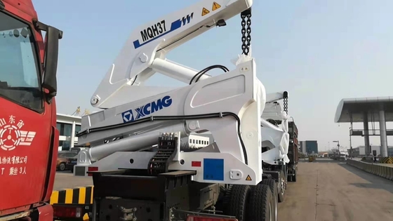 De Opgezette Crane With Xcmg 37t Zijlift Crane Mqh 37a van Sinotrukhowo 8x4 Vrachtwagen