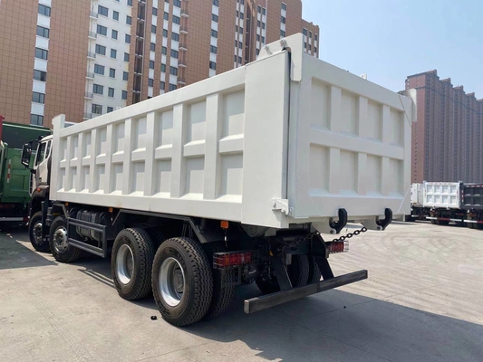 Vrachtwagen van de Sinotrukhohan J7B N7B 6x4 Op zwaar werk berekende Stortplaats 10 Wheeler Dump Truck 371HP