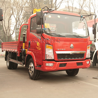 De Sinotrukhowo 4x2 Vrachtwagen zette Telescopische Crane Hook Folding Arm Lifting-Vrachtwagen op