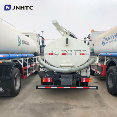 CHINEEShowo 4x2 6 de Zuigingsvrachtwagen 3000L 5000L 6000L van de Banden Kleine Vacuümriolering