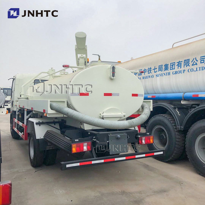 CHINEEShowo 4x2 6 de Zuigingsvrachtwagen 3000L 5000L 6000L van de Banden Kleine Vacuümriolering