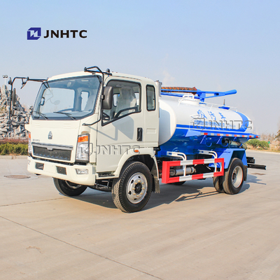 CHINEEShowo 4x2 6 de Zuigingsvrachtwagen 3000L 5000L 6000L van de Banden Kleine Vacuümriolering