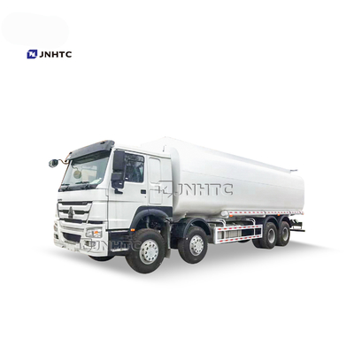HOWO 8x4 12 rijdt de Vrachtwagen die van de Stookolietanker 30cbm 35cbm Euro2 Euro3 bijtanken