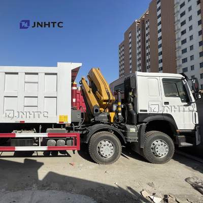 Howo 16 het Vouwbare Wapen Crane With Lifting Axle van Wheeler Dump Truck With 10T