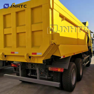 Van de de Vrachtwagensteen van de Sinotrukhowo 6x4 rijdt Op zwaar werk berekend Stortplaats Zand 10 30 Ton 20Cubic 420hp