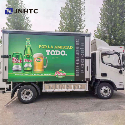 De de Diepvriezervrachtwagen van de Sinotrukhowo 4x2 Ijskast drinkt Drank Gekoelde Doosvrachtwagen