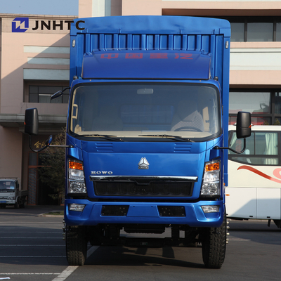 Van de Plichts Commerciële Vrachtwagens van HOWO 4x2 Lichte van de het Vervoerlading de Dooswagen Van Truck