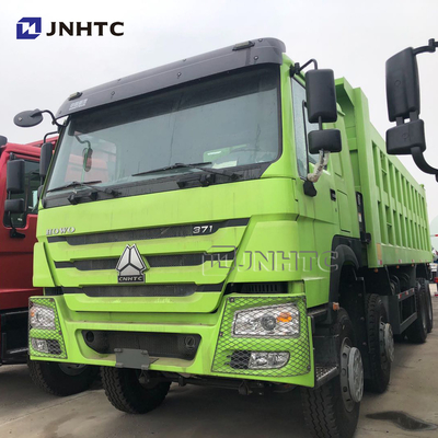 HOWO 8x4 371hp 30 kubieke Op zwaar werk berekende de Stortplaatsvrachtwagen van de 12 Wielen Zelflading voor Botswana