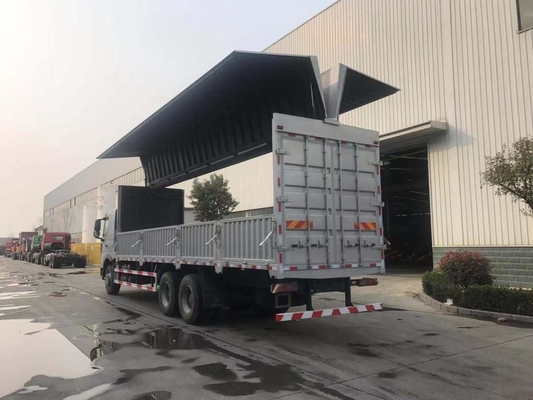 Van de de Ladingsvrachtwagen van SINOTRUK HOWO A7 6X4 Zware Euro II 10 Wheeler Wing Van