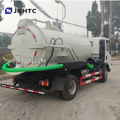 Van de de Zuigingsvrachtwagen van de Sinotrukhowo 4X2 Riolering Euro 3 Rhd LHD 5000 Liter