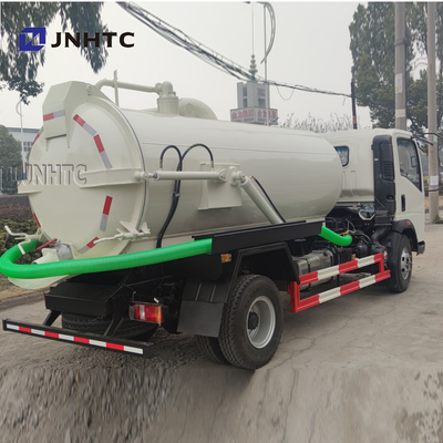 Van de de Zuigingsvrachtwagen van de Sinotrukhowo 4X2 Riolering Euro 3 Rhd LHD 5000 Liter