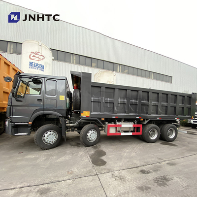 Zwarte Op zwaar werk berekende Stortplaatsvrachtwagen 12 Wielen 420hp Sinotruk Tipper Truck New Model