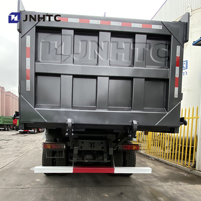 Zwarte Op zwaar werk berekende Stortplaatsvrachtwagen 12 Wielen 420hp Sinotruk Tipper Truck New Model
