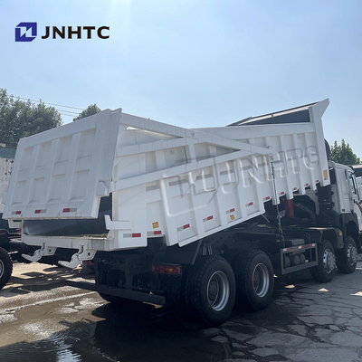 Front Lifting Heavy Duty Dump-Vrachtwagen 12 wielen met Achterdekking Sinotruk Howo