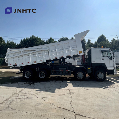 Front Lifting Heavy Duty Dump-Vrachtwagen 12 wielen met Achterdekking Sinotruk Howo