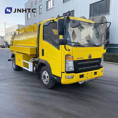 Lichte de Brandstoftankwagen 4x2 Nieuwe Model3000l van Sinotrukhowo