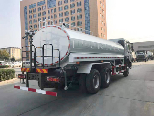 De Tankwagen van de de Tankersproeier van Bowser van het Sinotrukhowo 6X4 371HP 20m3 Water