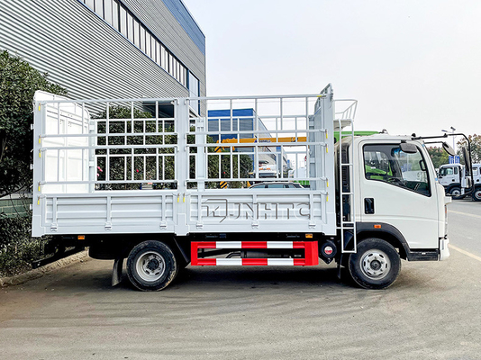 Van de Plichts Commerciële Vrachtwagens van Sinotrukhowo 4x2 de Lichte van de de Ladingsvrachtwagen Lichte Staak 5-10T