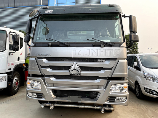 Sinotruk Howo 6 van de de Tankervrachtwagen van de Speculant4*2 Brandstof de Olietanker 10000L van Howo