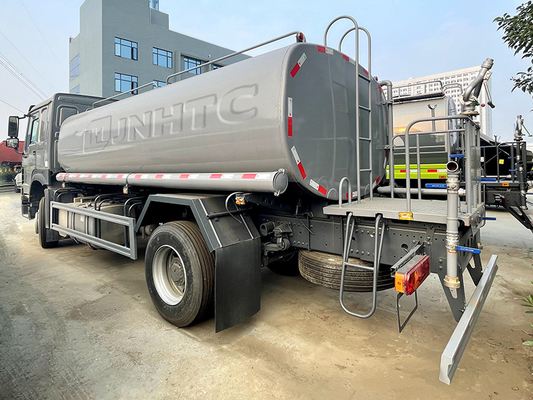 Van de de Nevelvrachtwagen 6x4 10 van het Sinotrukwater van het de Wielen15000l Water de Sproeiervrachtwagen
