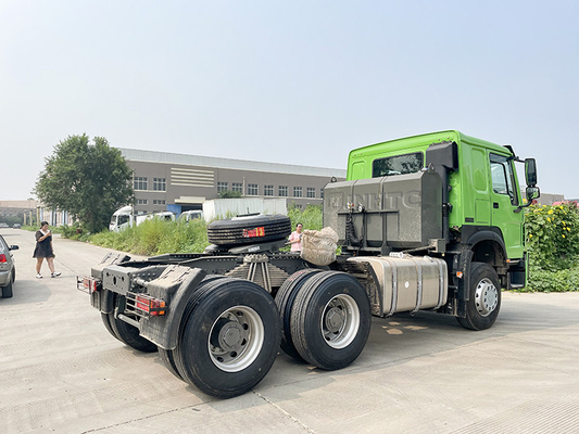 Sinotruk Howo Tien Eerste Wielen 371hp - de Tractorhoofd van de verhuizersvrachtwagen 50t