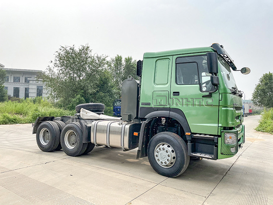 eerste howo van 40T Sinotruk 420hp - de Tractor Hoofd6x4 van de verhuizersvrachtwagen