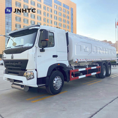 Van de het Wielbrandstof van Sinotrukhowo A7 6x4 10 de Tankervrachtwagen met Euro Motor 2 van 371hp